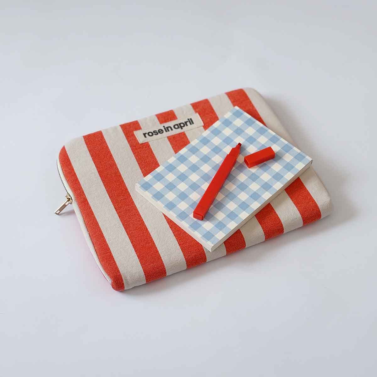 iPad sleeve - Anouk Greige / Tomato Stripes