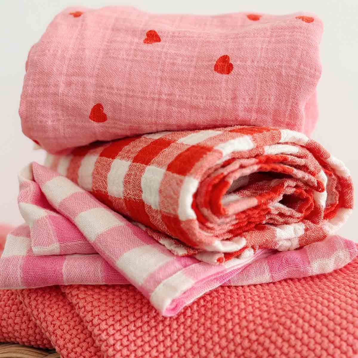 Swaddle - Bianca Gingham Check Neon Pink