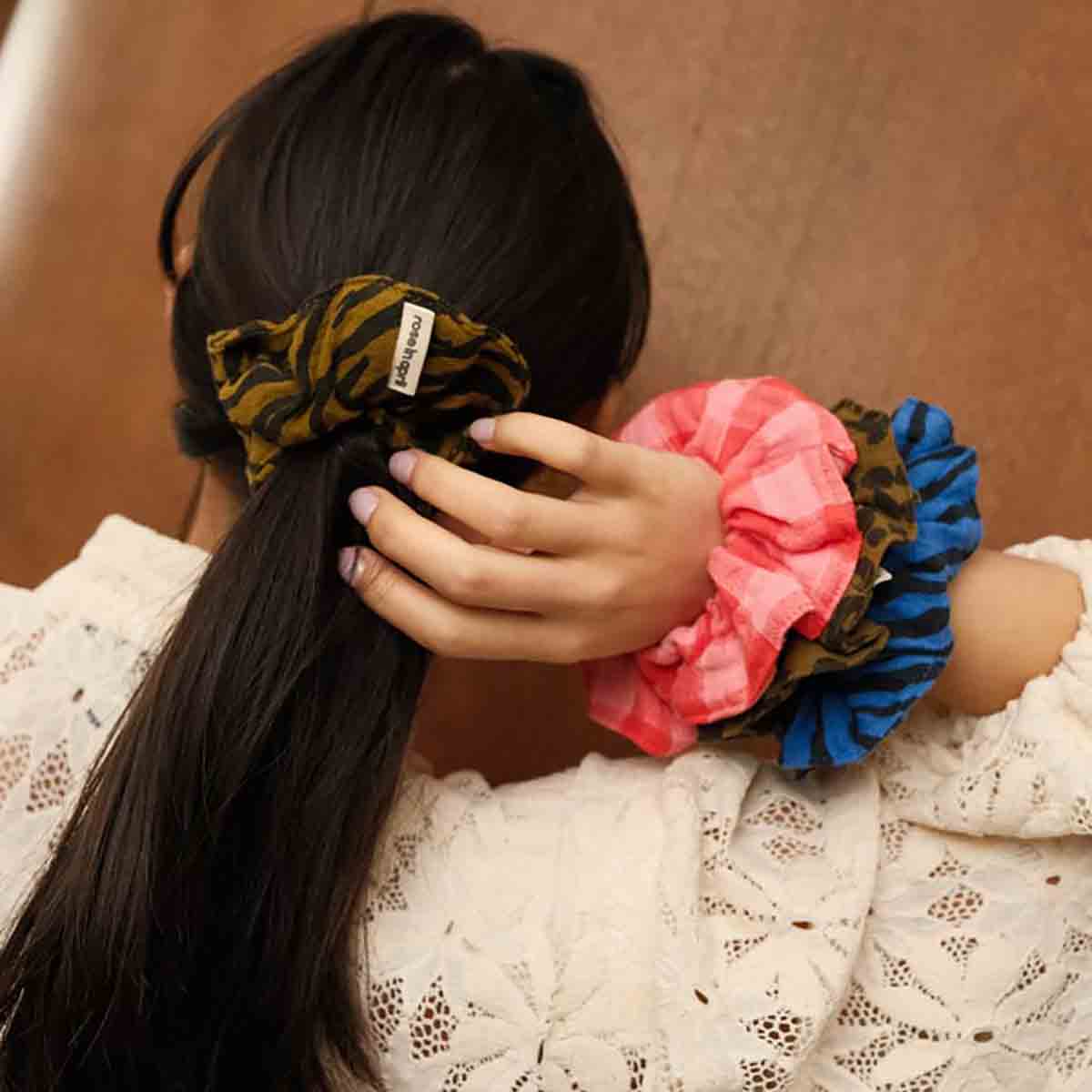 Scrunchie - Mini Leopard Blue jean