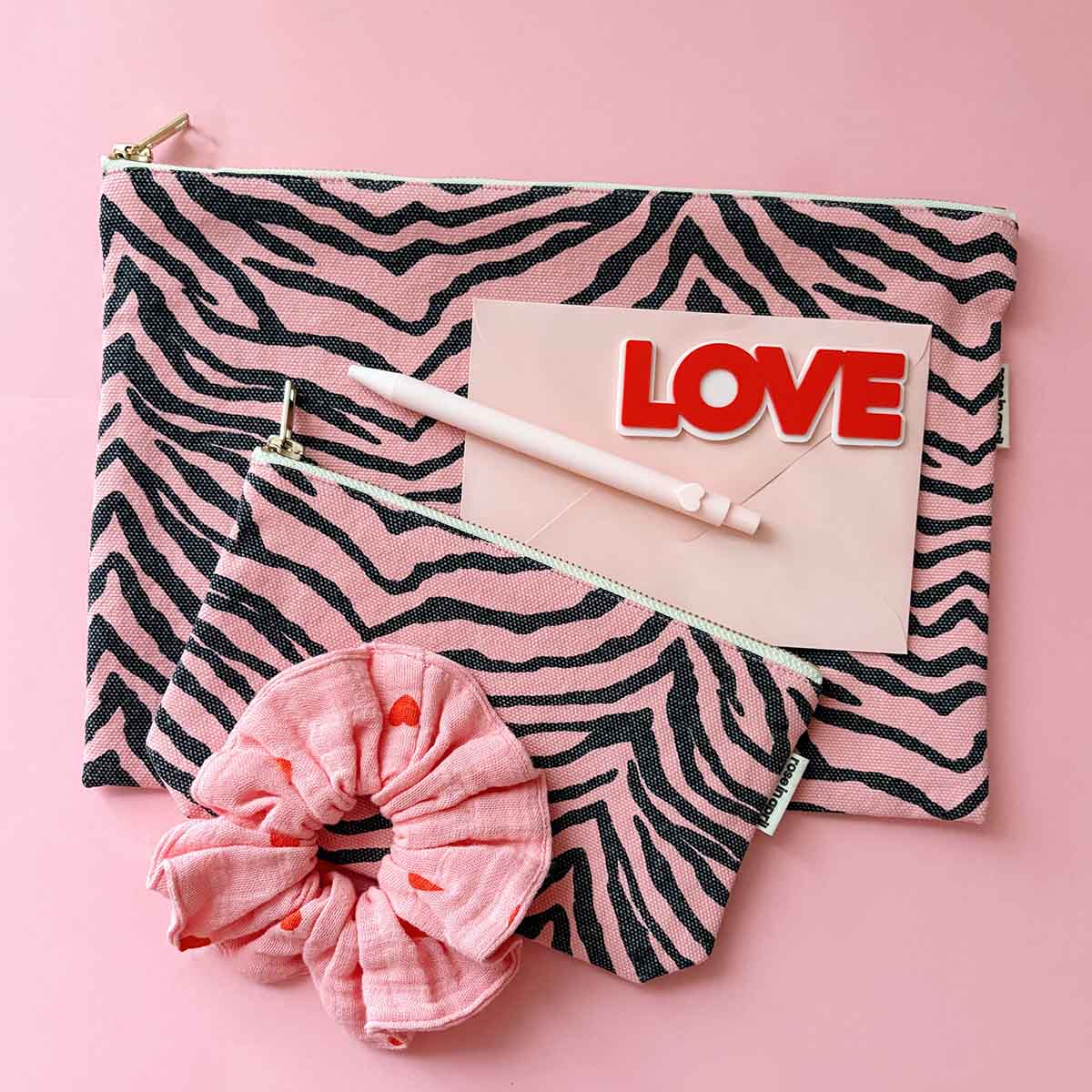 Pouch - Lili Zebrou Strawberry