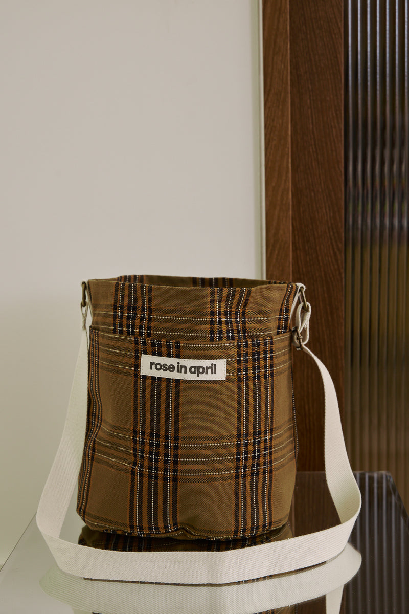 Bucket bag - BuckyTartan