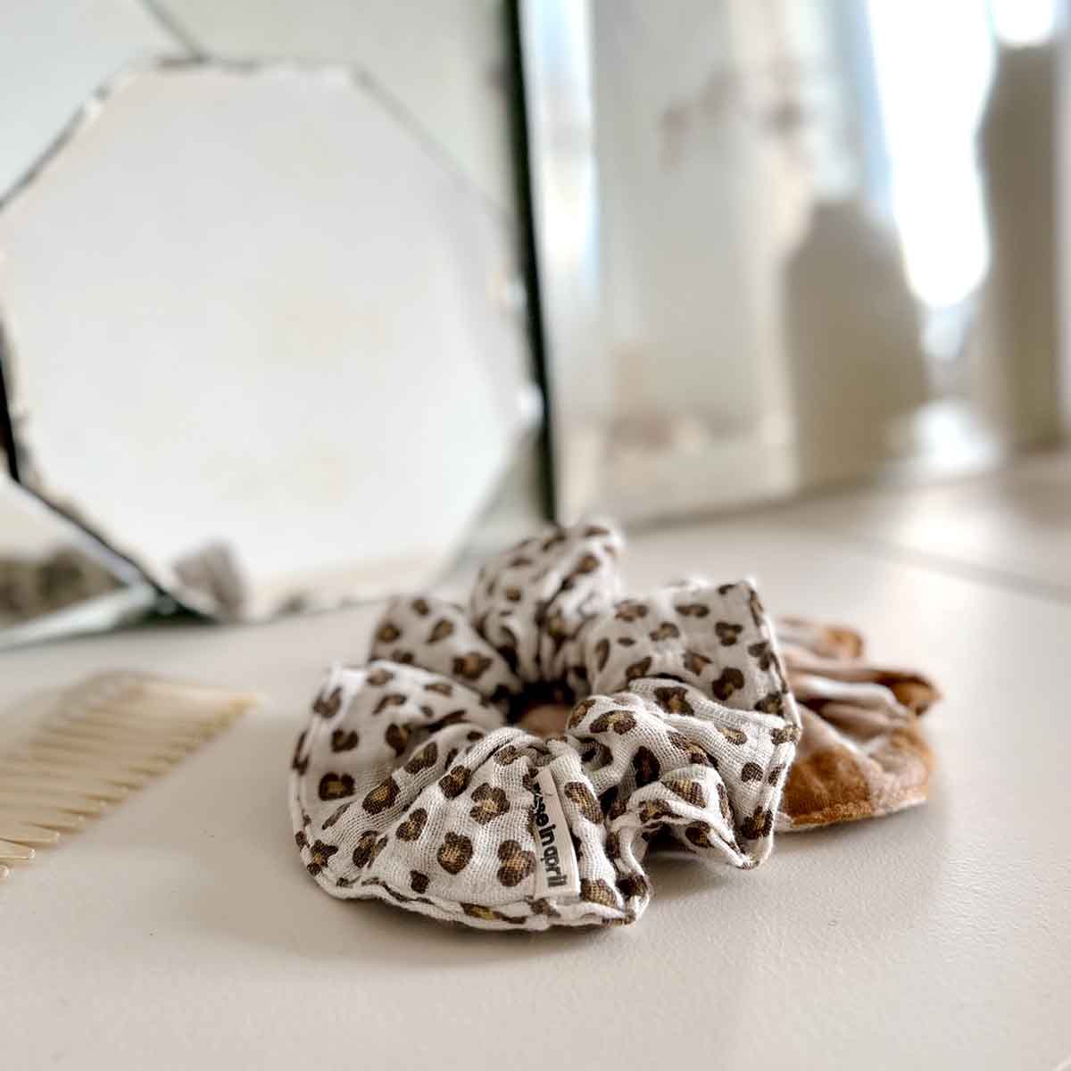 Scrunchie - Mini Leopard Greige