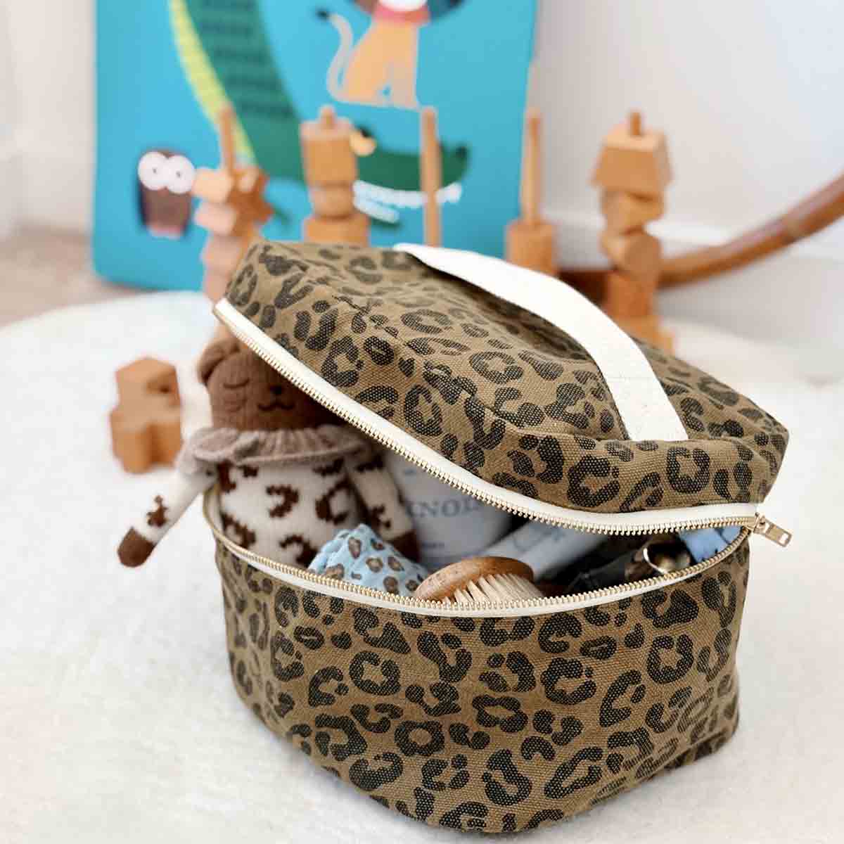 Vanity - Oona Graou Olive