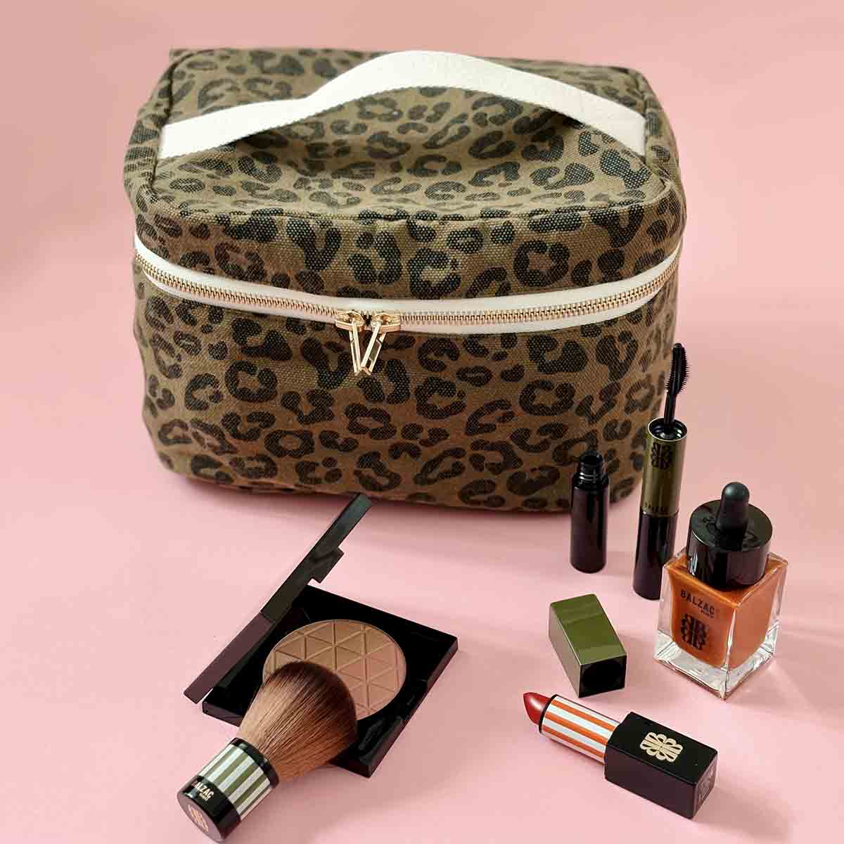 Vanity - Oona Graou Olive