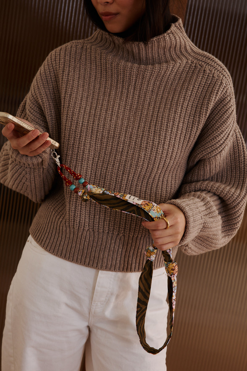 Phone holder - Zebra / Liberty flowers - Rose in April x Marie Starek x Ma prune céleste