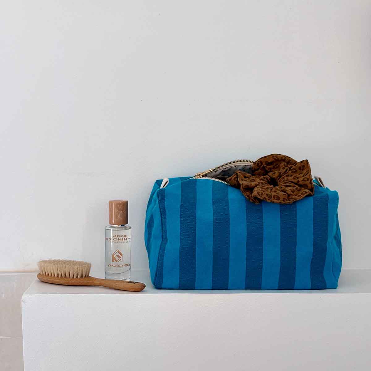Wash bag - Vic Stripes Tahitian / Turquoise