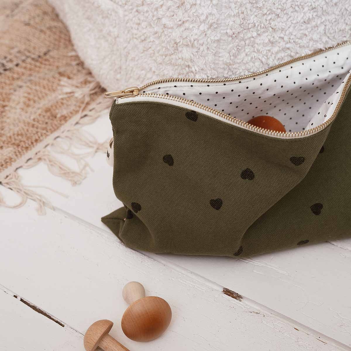 Pouch - Lili Coeur Khaki