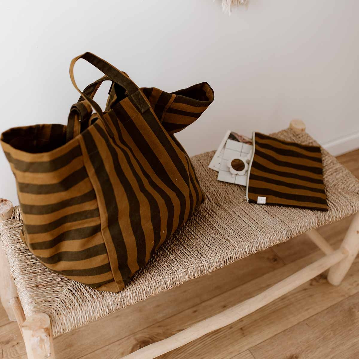 Elisa shopping bag Cumin Stripes Accessories Rose in April